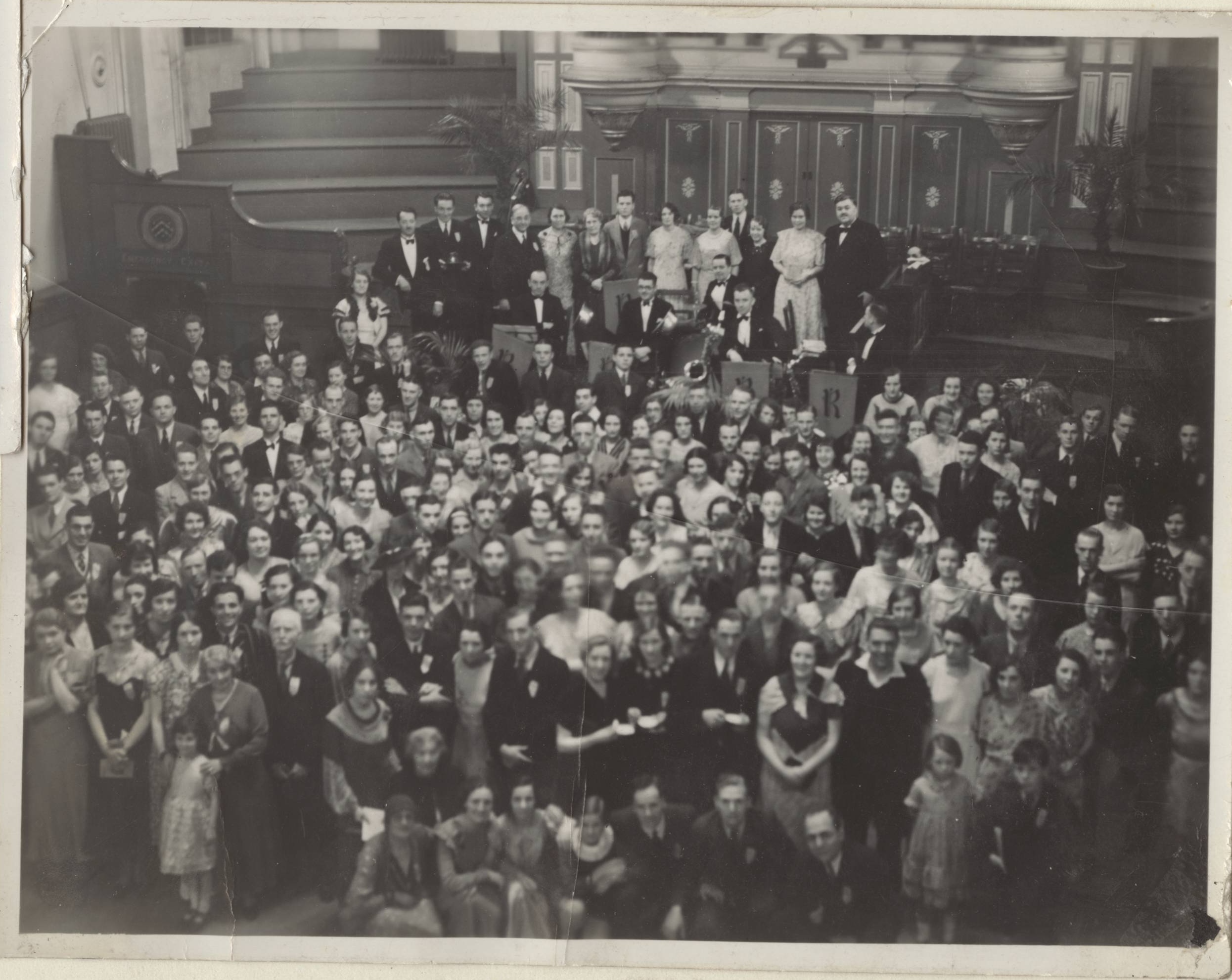 <strong>Kidderminster MIA conference.</strong> 1935. Youth from throughout the British Isles gathered in Kidderminster Town Hall for the first festivities of an MIA conference held in Kidderminster, England. One attendee reminisced, “The sweetest days that I ever knew, I spent then in Kidderminster.” (A. Leslie Derbyshire, “On the Road to Kidderminster,” <em>Latter-day Saints’ Millennial Star</em>, 11 June 1936, 384.) (Image courtesy Church History Library, Salt Lake City.)