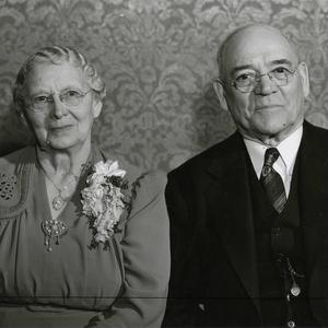 Left to right: Alice A. Robinson Richards and George F. Richards. (PH5397, Church History Library, Salt Lake City.)