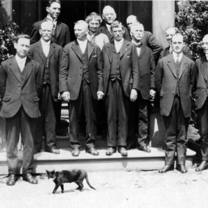 George F. and Alice A. Robinson Richards in back row, middle. British Mission, Liverpool, England, 1919. (PH2396, Church History Library, Salt Lake City.)