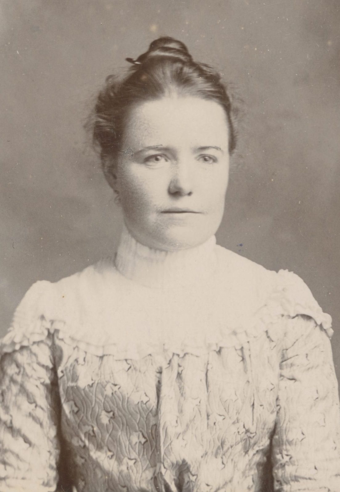 Clara Holbrook, an early Latter-day Saint woman missionary, sits for a portrait taken by a studio in Ashford, Kent, England, during her service in the British Mission. (MS 29515, Church History Library, Salt Lake City.)