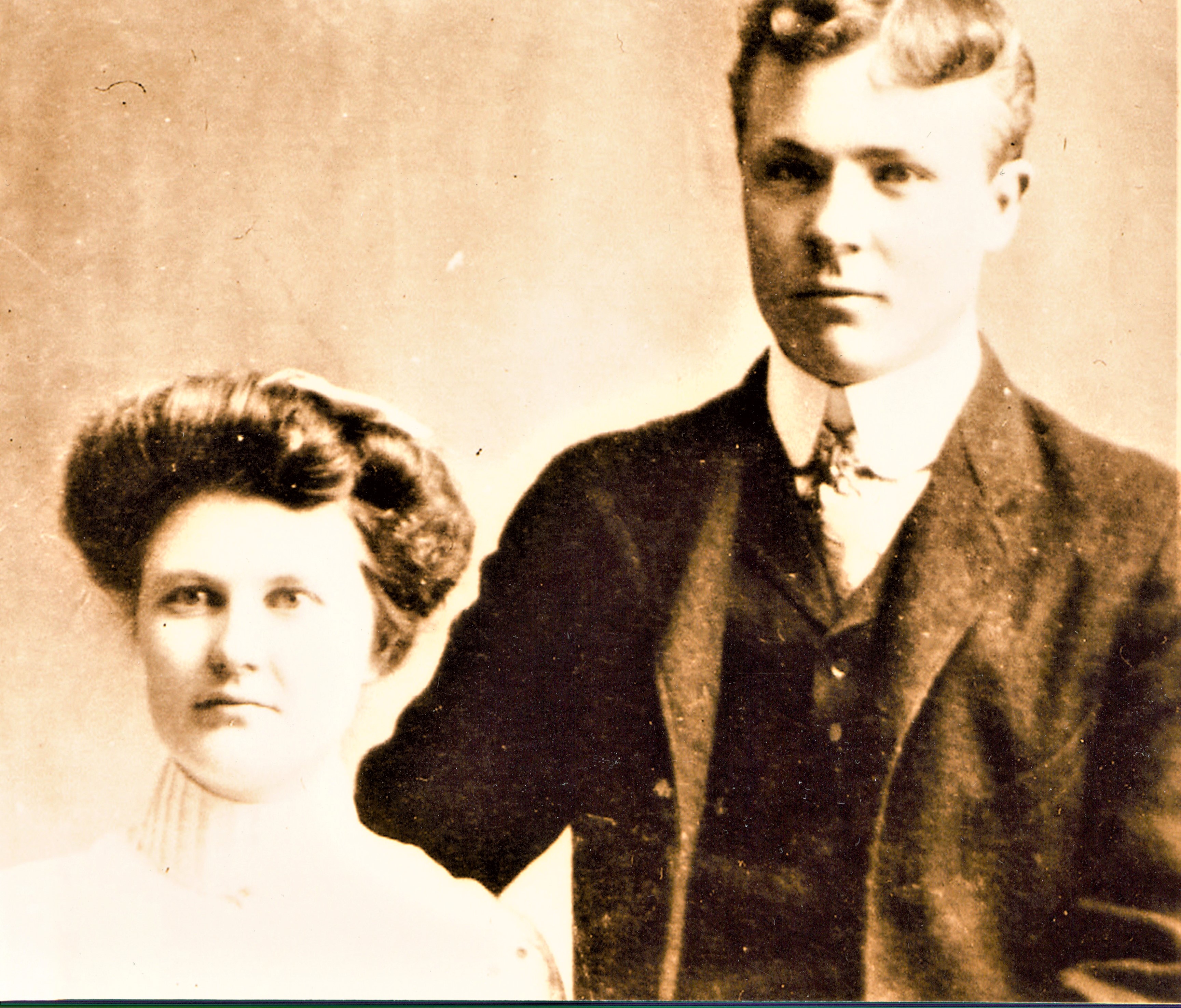 Beatrice and Ezra Larsen served together in California, Between 1919 August – 1921 April