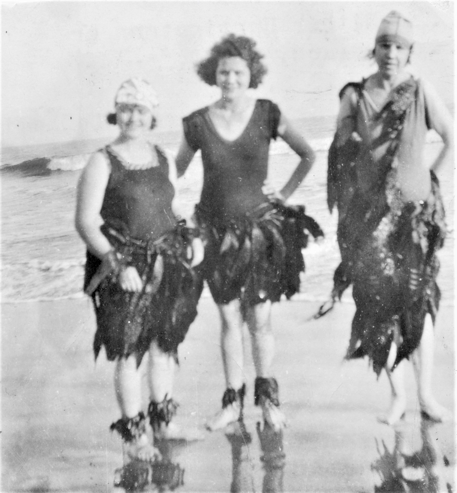 Sister Missionaries At the beach California 1923