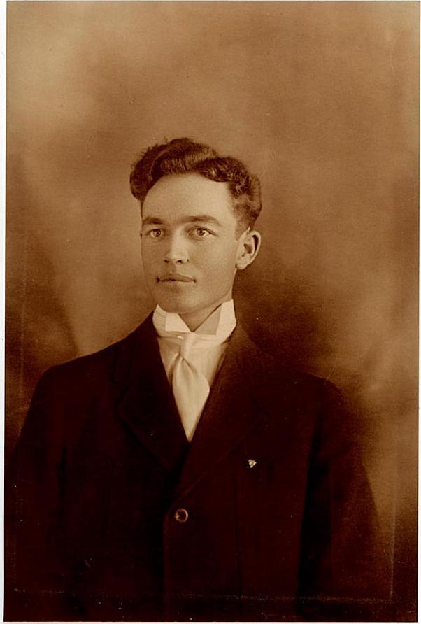 Wilford B Hilton (1892 - 1950) Profile