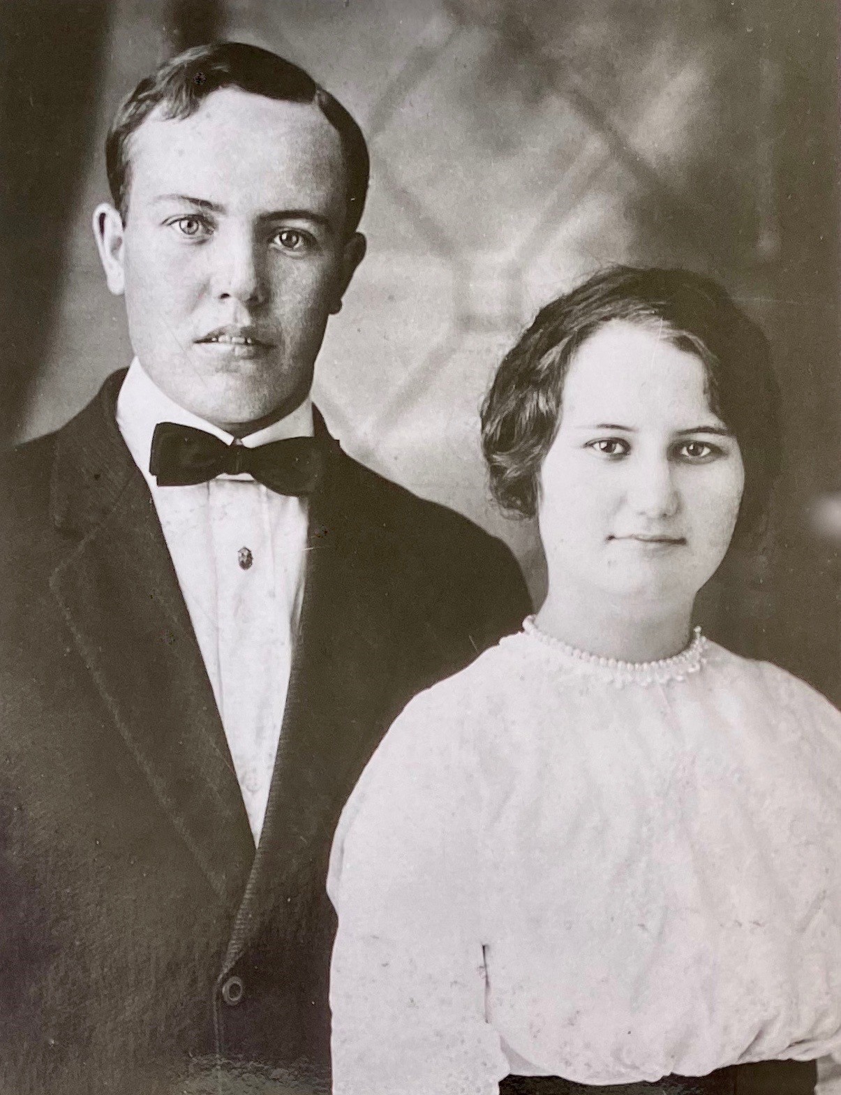 Lester and Hattie Rigby in Samoan Islands ca 1913-16