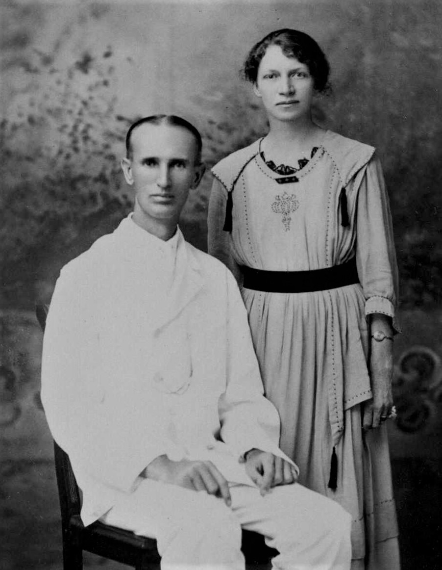 Thruza & John Adams in Samona ca 1919-23