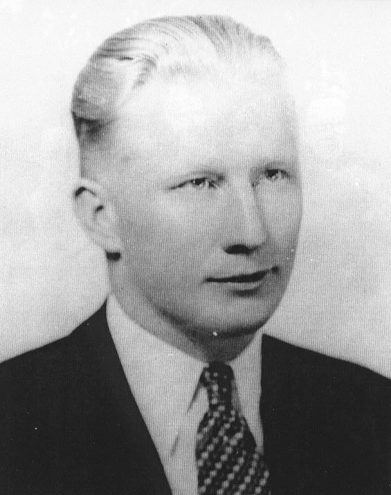 Charles Neilson Ackroyd (1916 - 1996) Profile