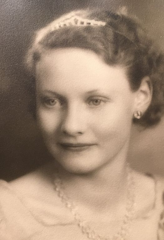 Eleanor Amott (1918 - 1974) Profile
