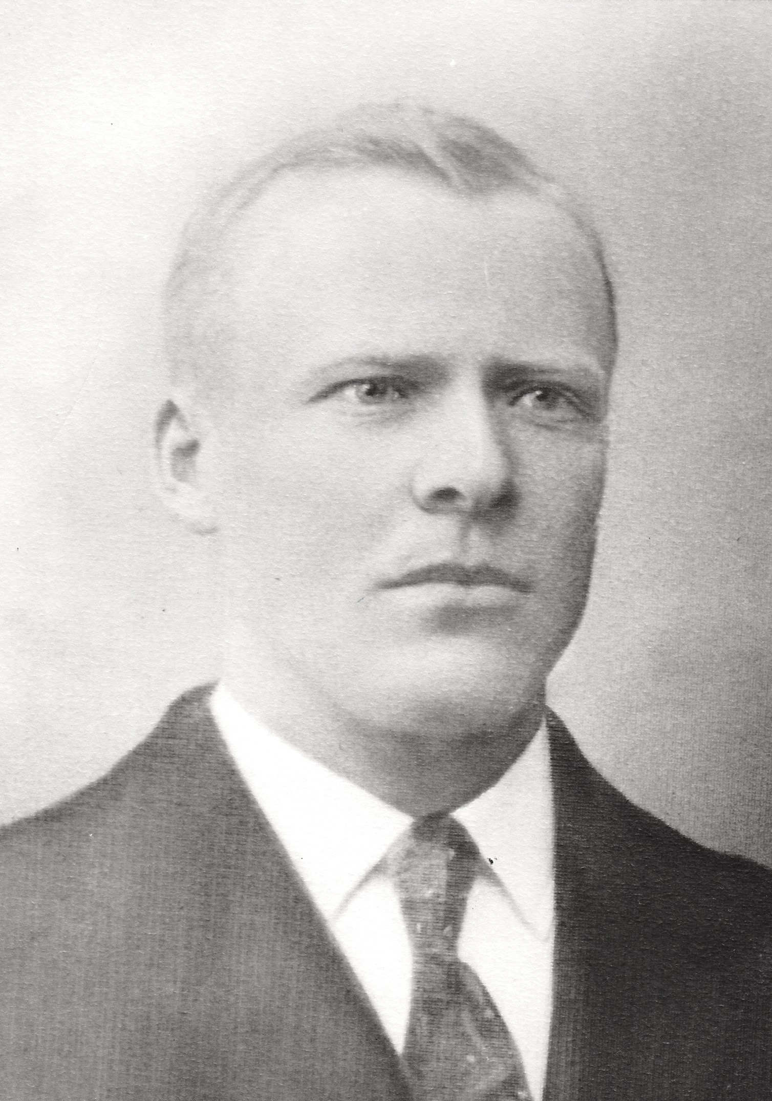 Ephraim Adamson (1881 - 1942) Profile