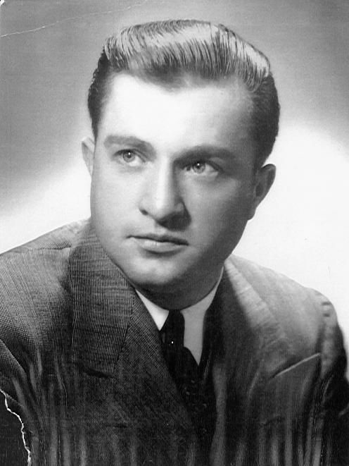 James Sidney Allen Jr. (1918 - 2001) Profile