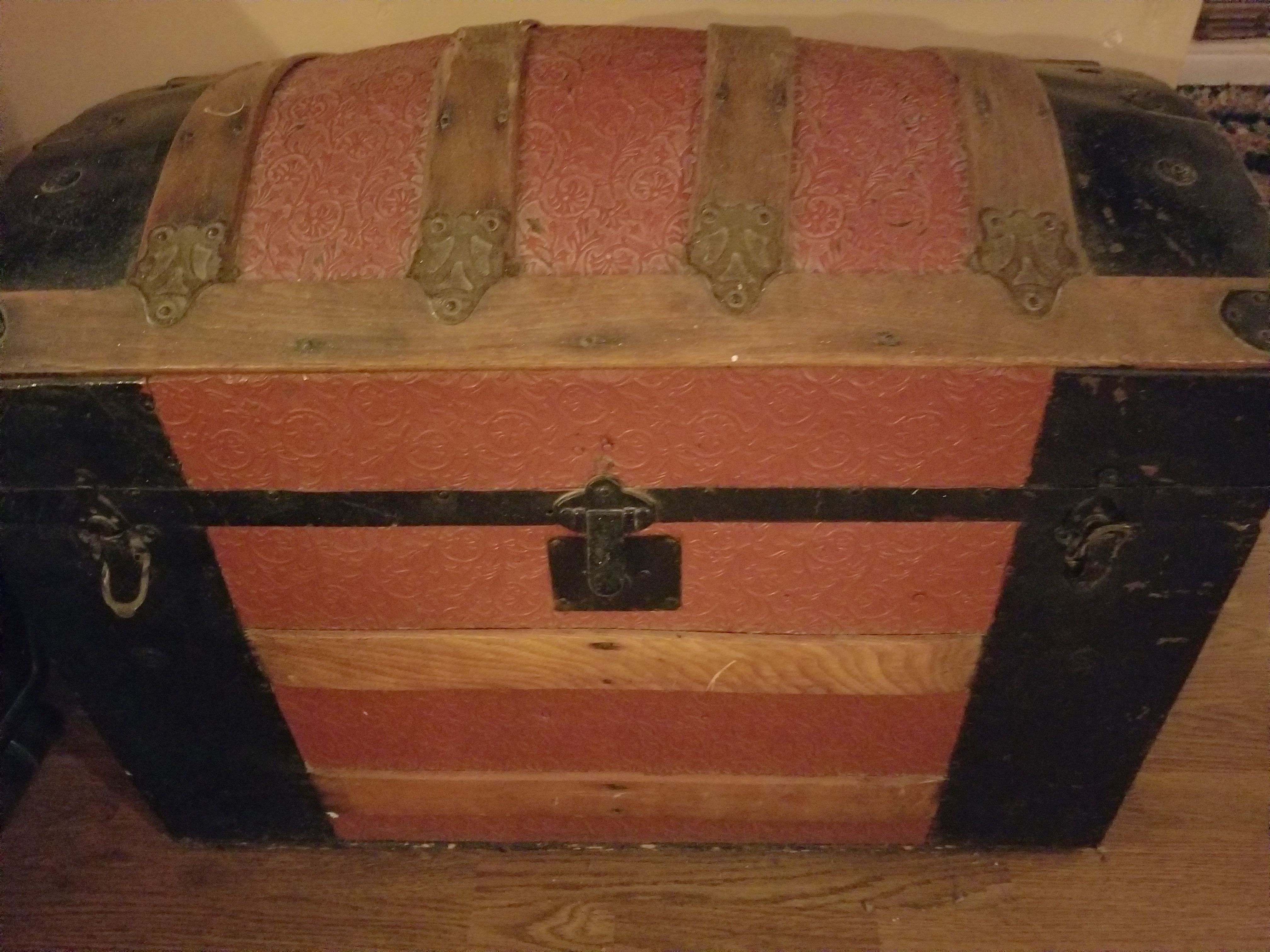 The trunk Elder Abbott took with him on his mission to NZ