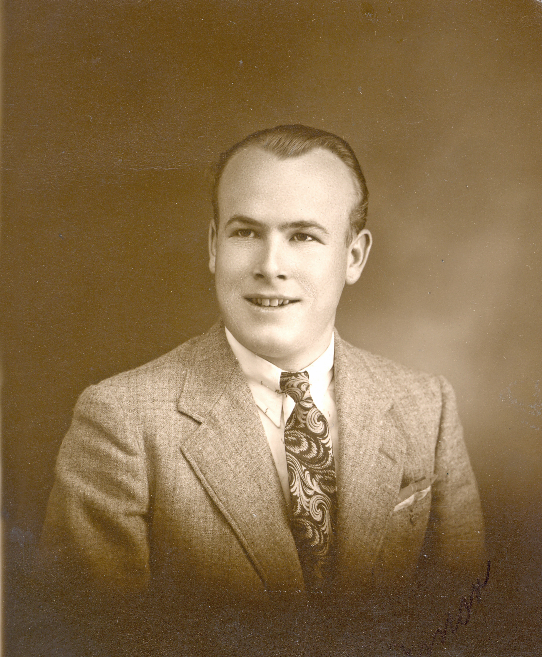Jesse Lawrence Allen (1916 - 1994) Profile