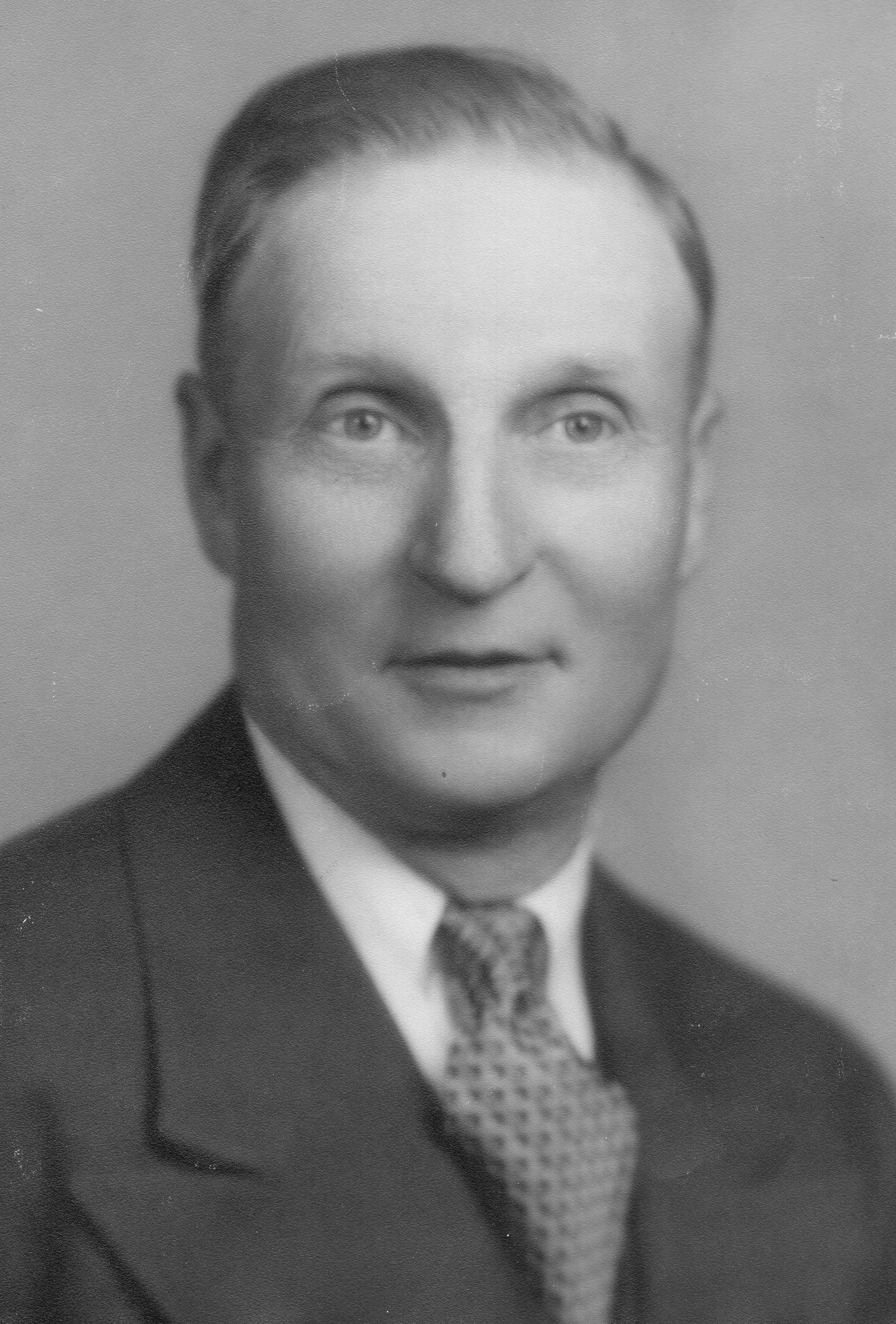 Leonard Waldamere Aamodt (1891 - 1952) Profile