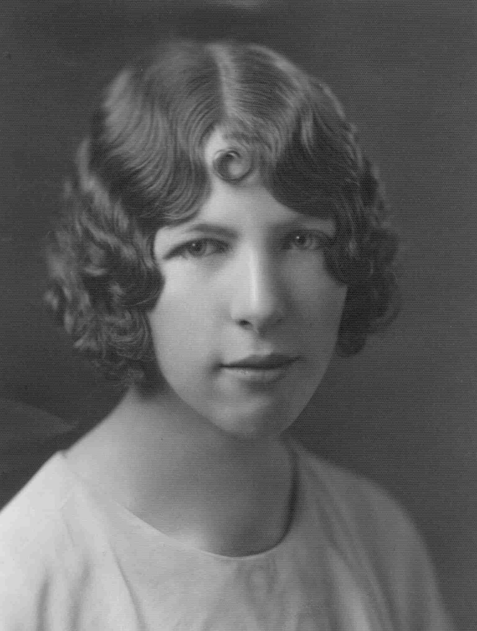 Louise Mary Allington (1909 - 1993) Profile