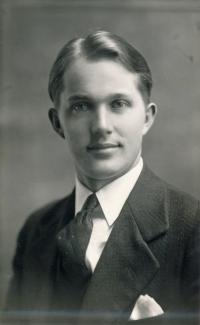 Wilbert C Anderson (1907 - 1982) Profile