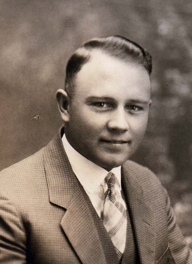 Alonzo Davis Bushnell (1905 - 1973) Profile