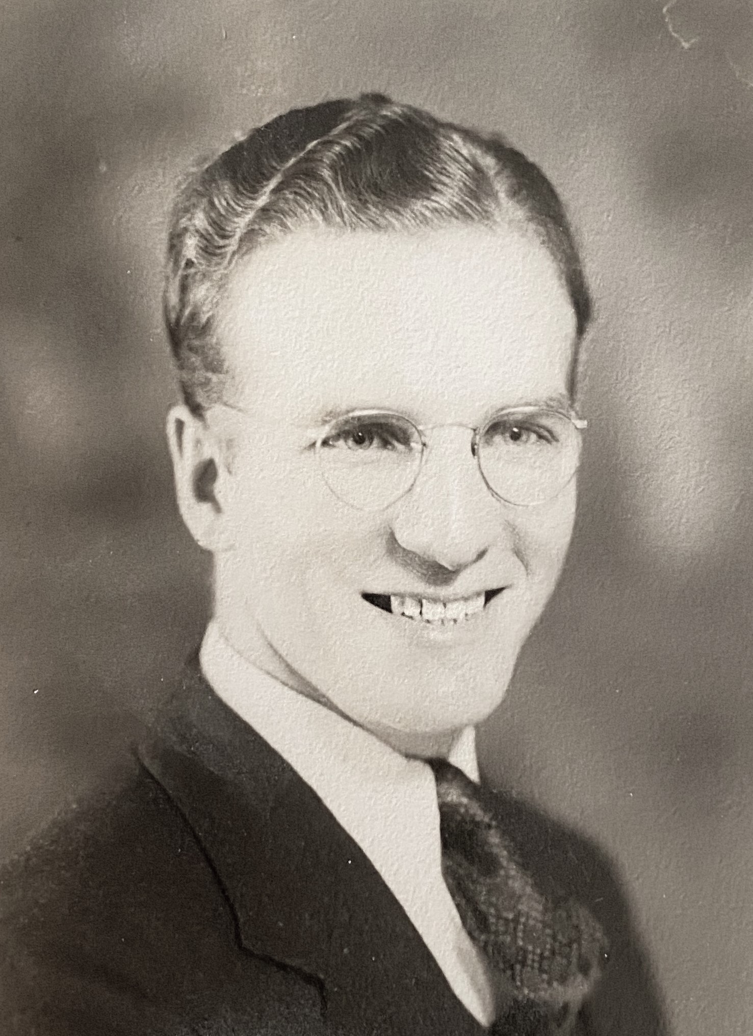 Arthur Vernon Bulkley (1913 - 2001) Profile