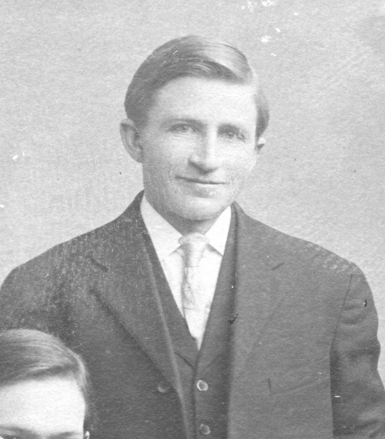 Benjamin Barton (1882 - 1956) Profile