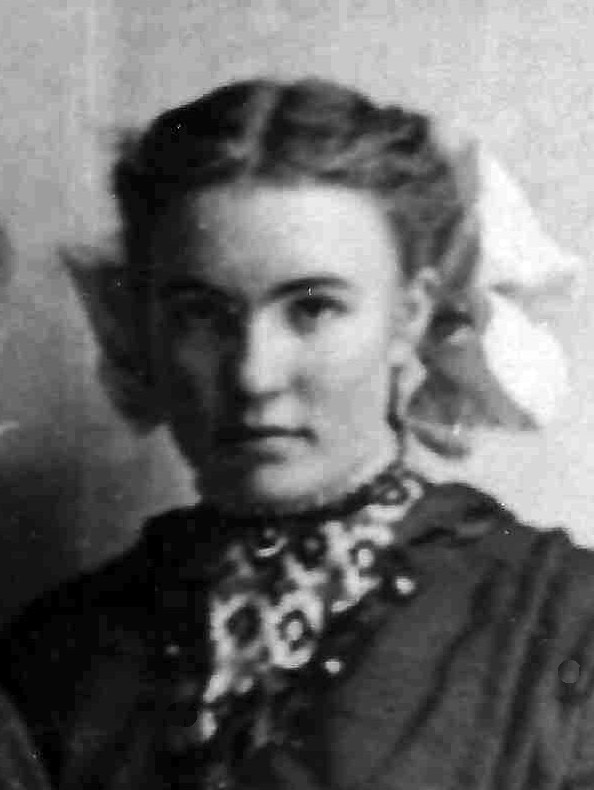 Charlotte Blackburn (1895 - 1990) Profile