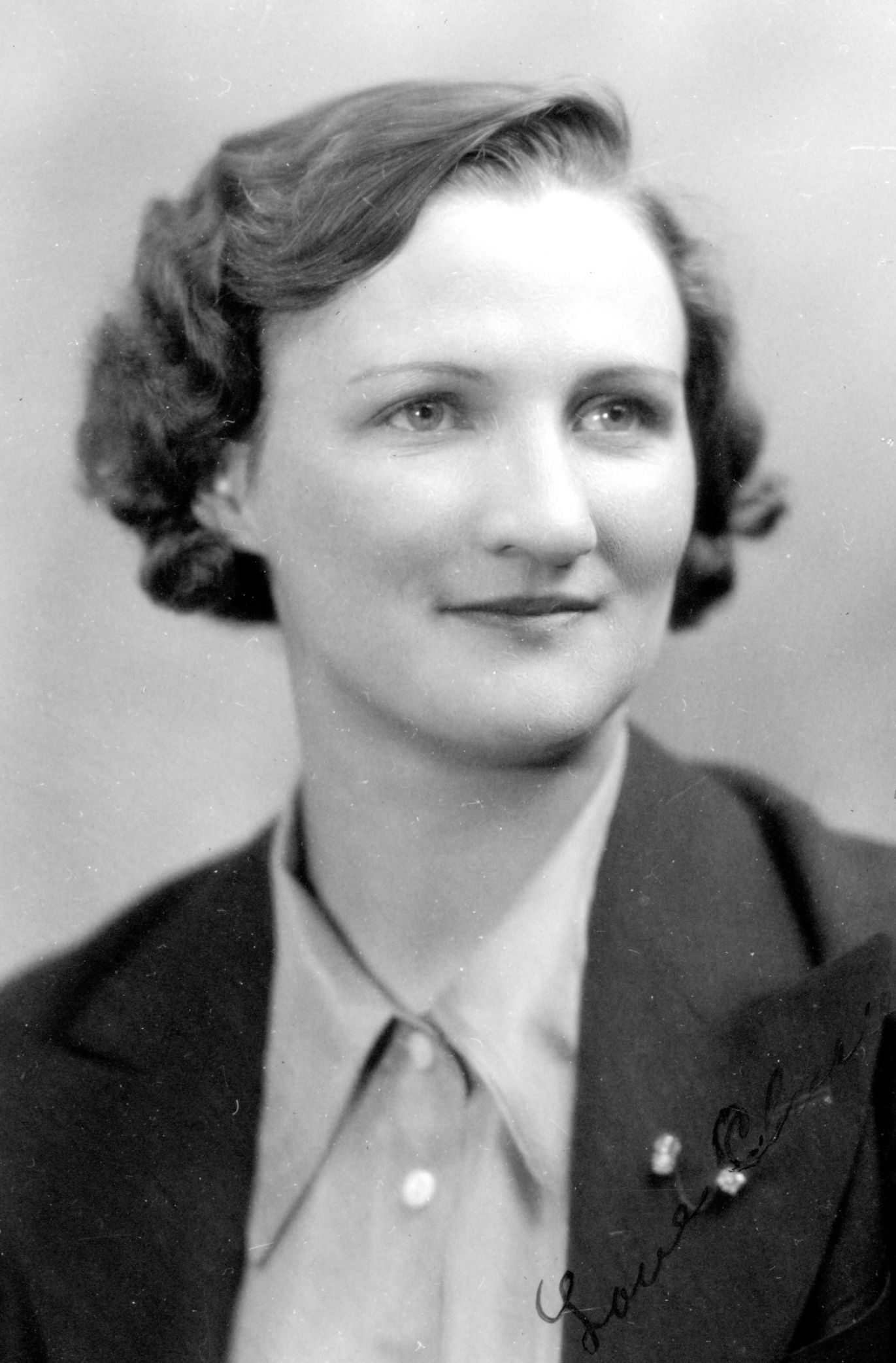 Clara Brasher (1916 - 2006) Profile