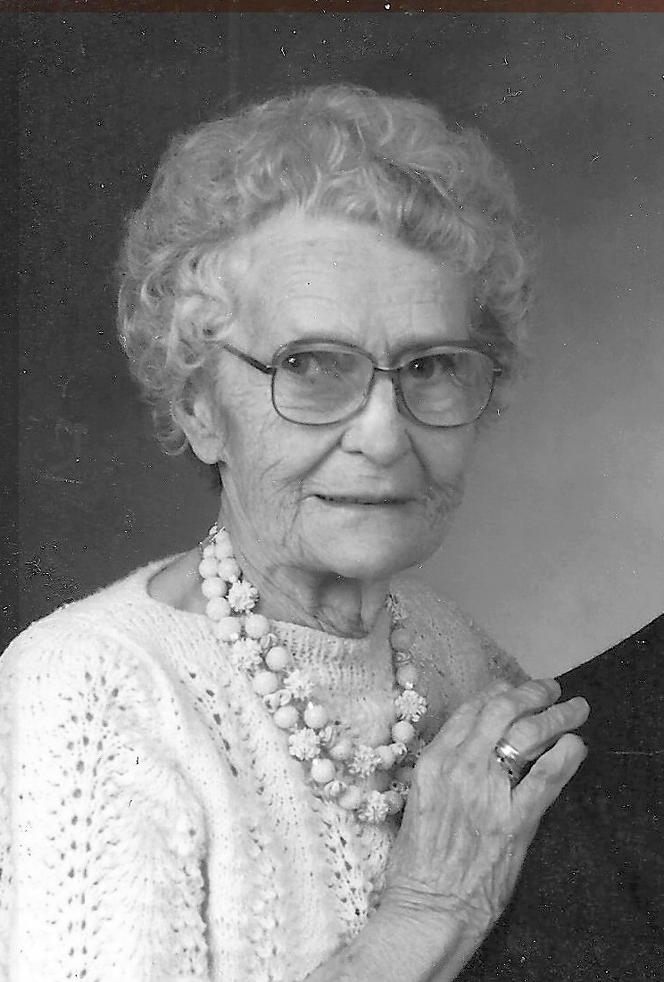Julia Delilah Wilcox (1907 - 1999) Profile