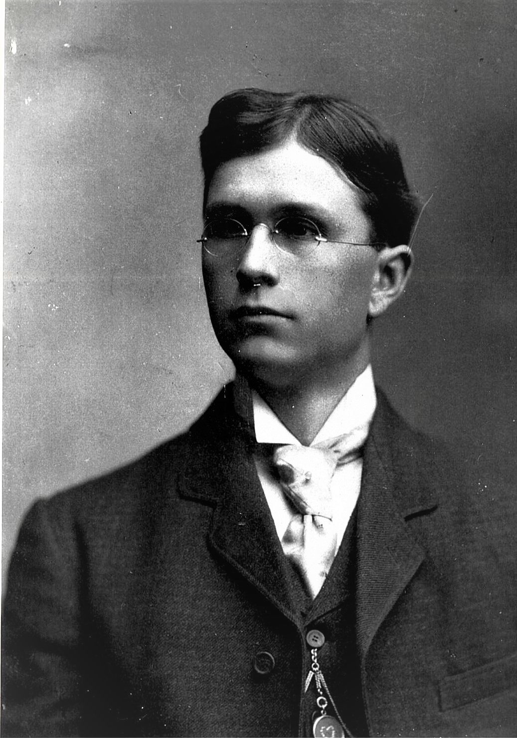 James Fredrick Brown Jr. (1885 - 1965) Profile
