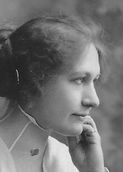 Elizabeth May Berg (1889 - 1981) Profile