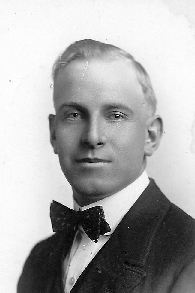 Elmer Leonard Bell (1893 - 1958) Profile