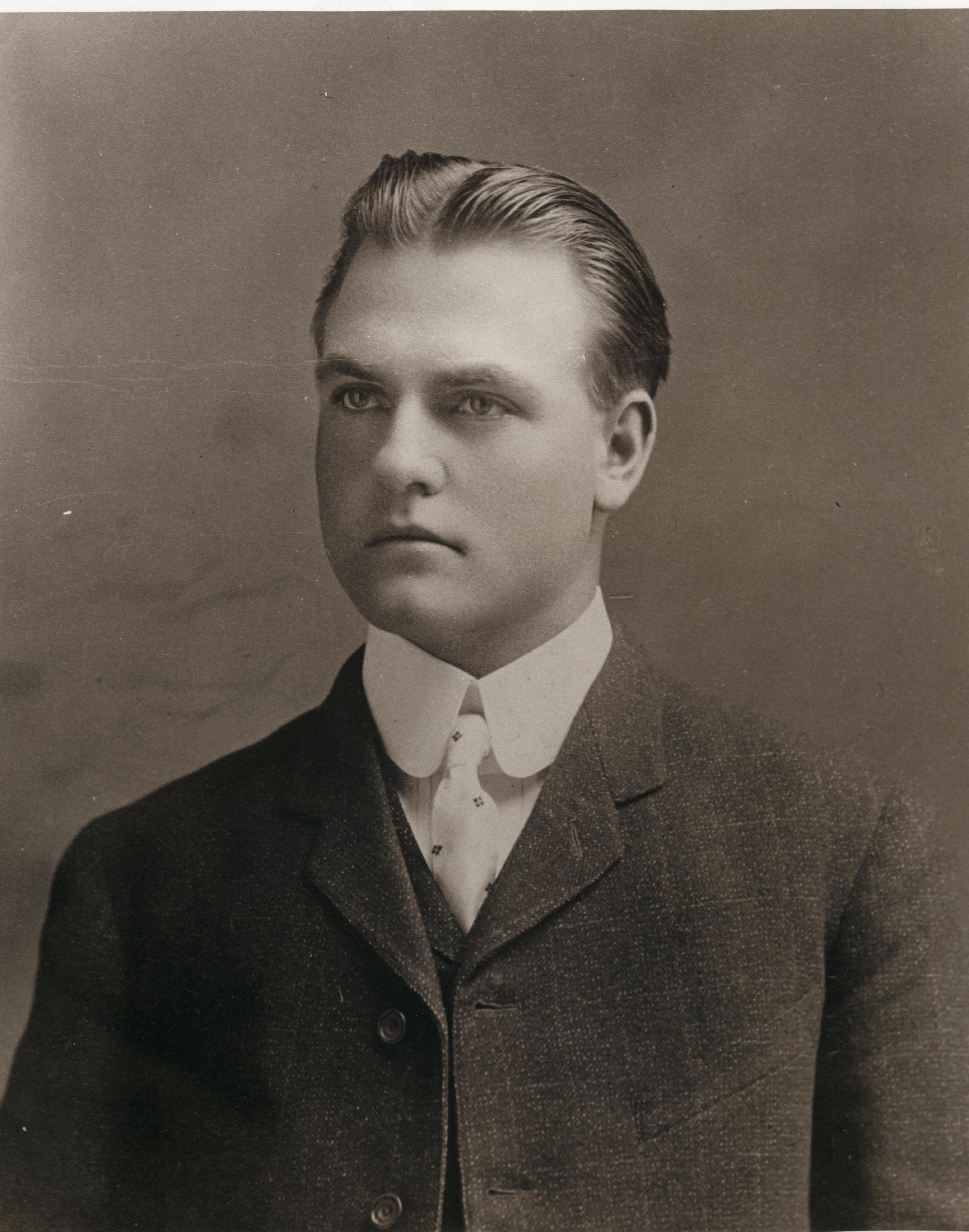 Ernest Hungate Burgess (1884 - 1931) Profile