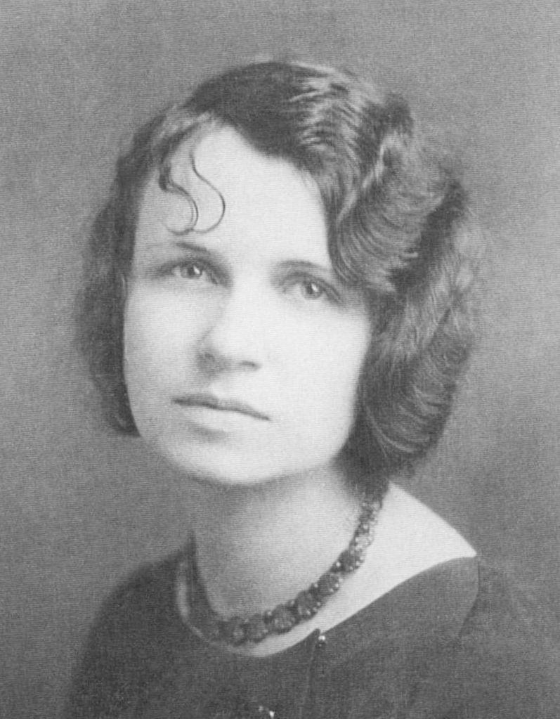 Estella Lenora Bybee (1903 - 1997) Profile