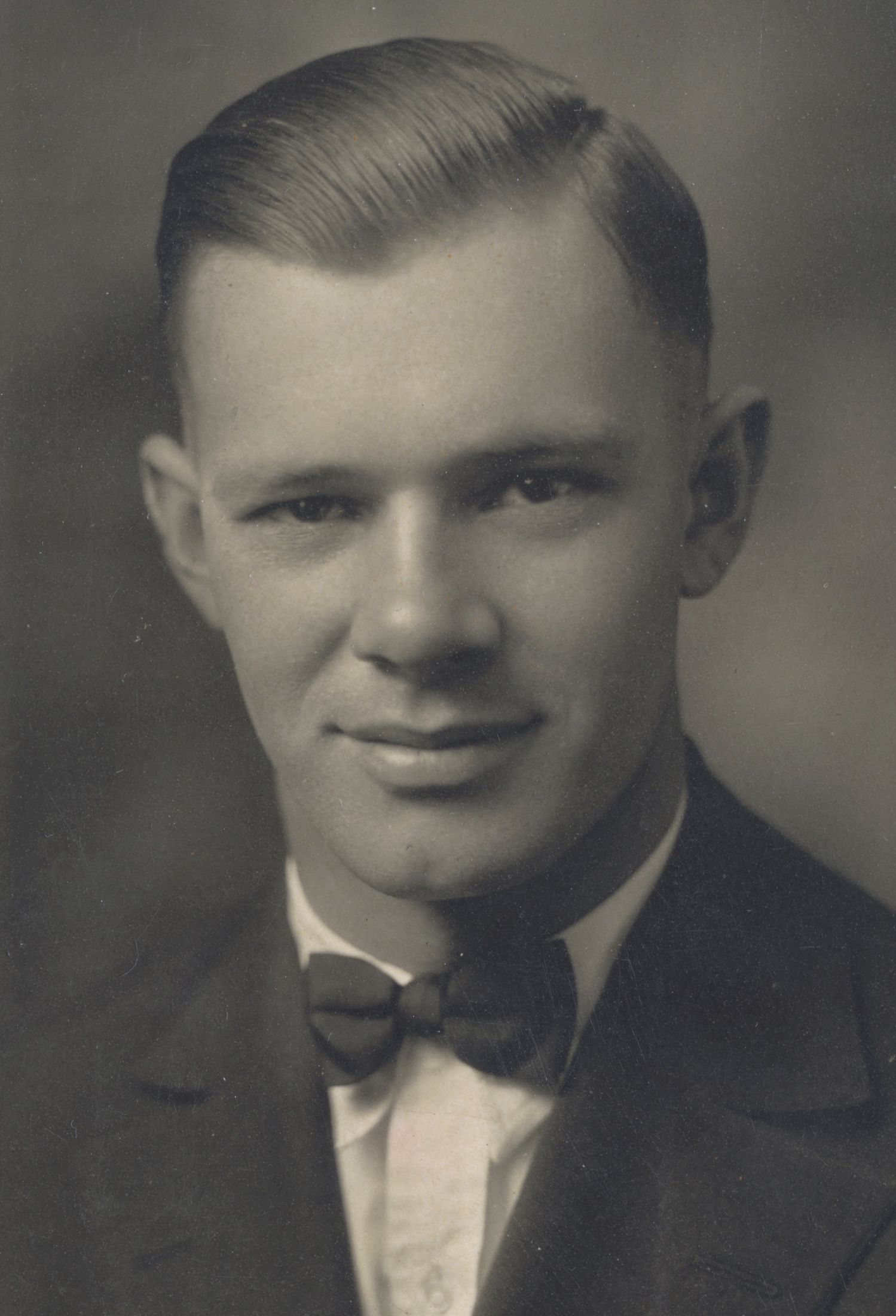 Fredrick Bateman Baugh (1903 - 1977) Profile