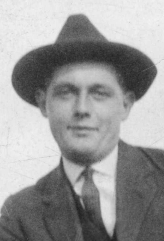 Herbet William Biesinger (1897 - 1990) Profile