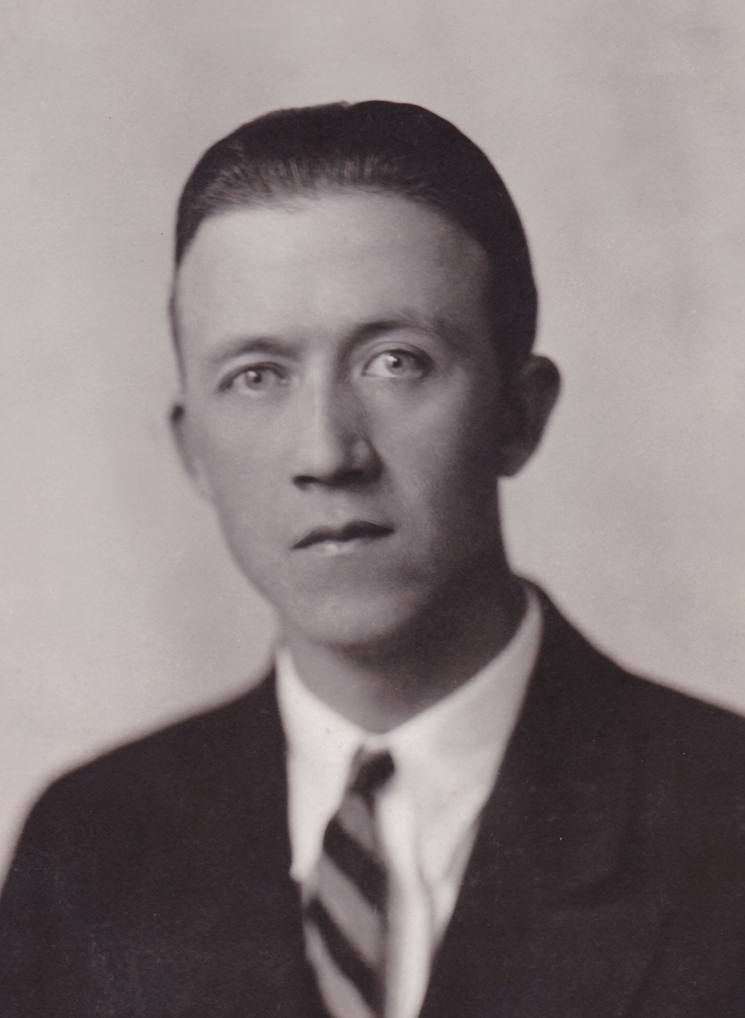 Jesse Baker (1900 - 1999) Profile