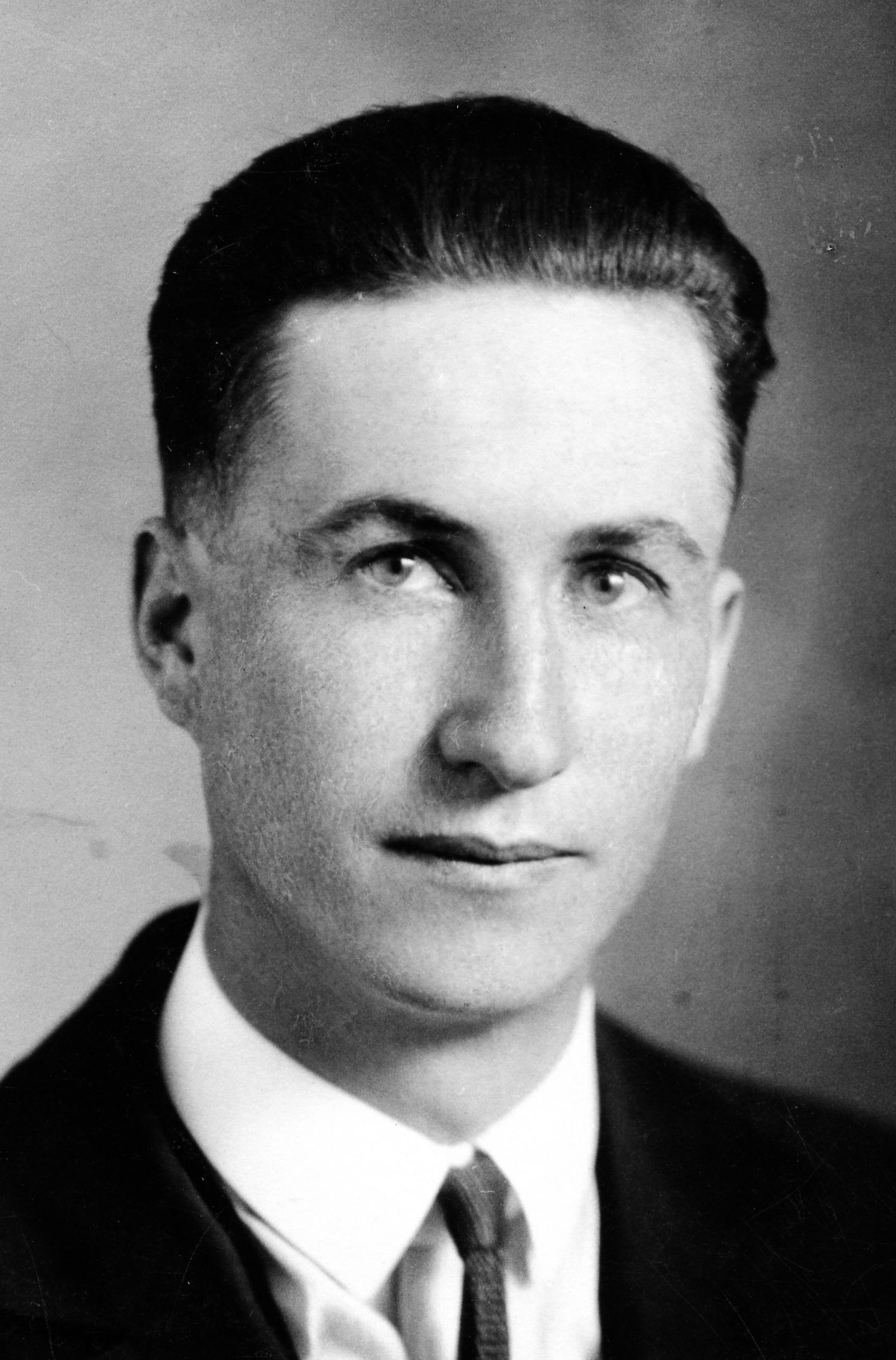 Joseph Edgar Beard (1900 - 1991) Profile