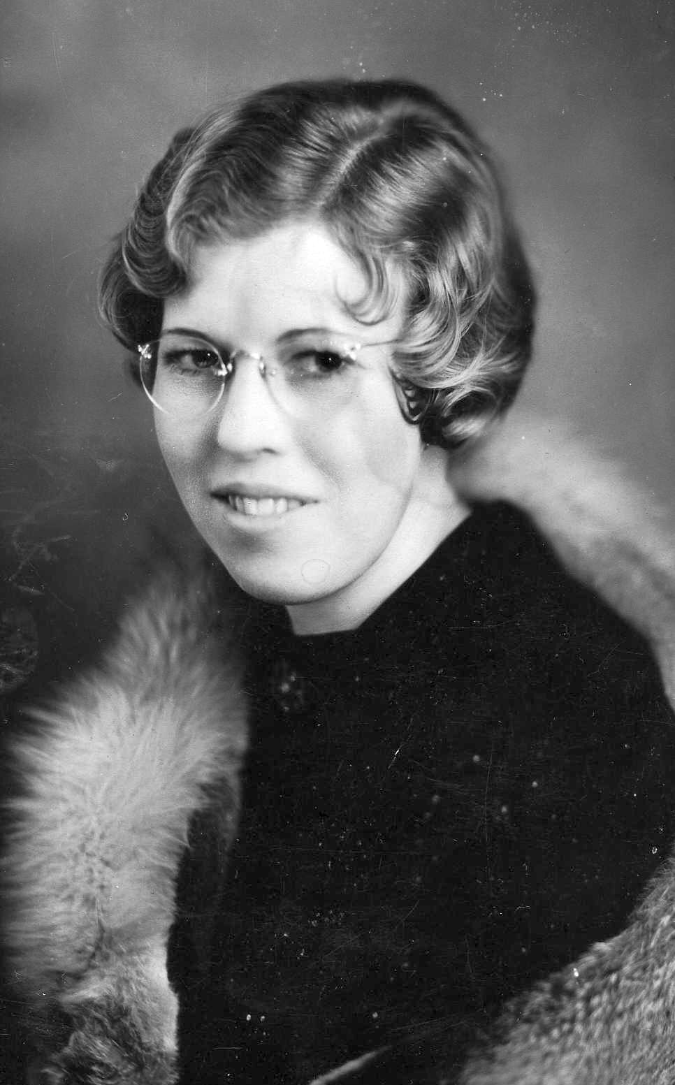 Katie Elnora Bramsted (1906 - 1983) Profile