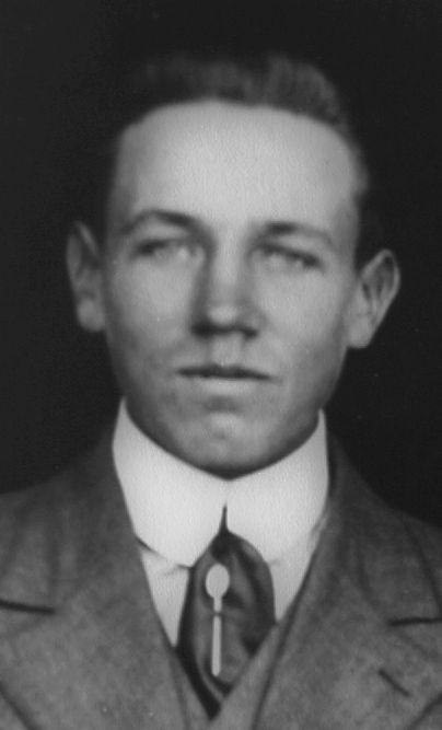 Kemuel Blacker (1898 - 1932) Profile