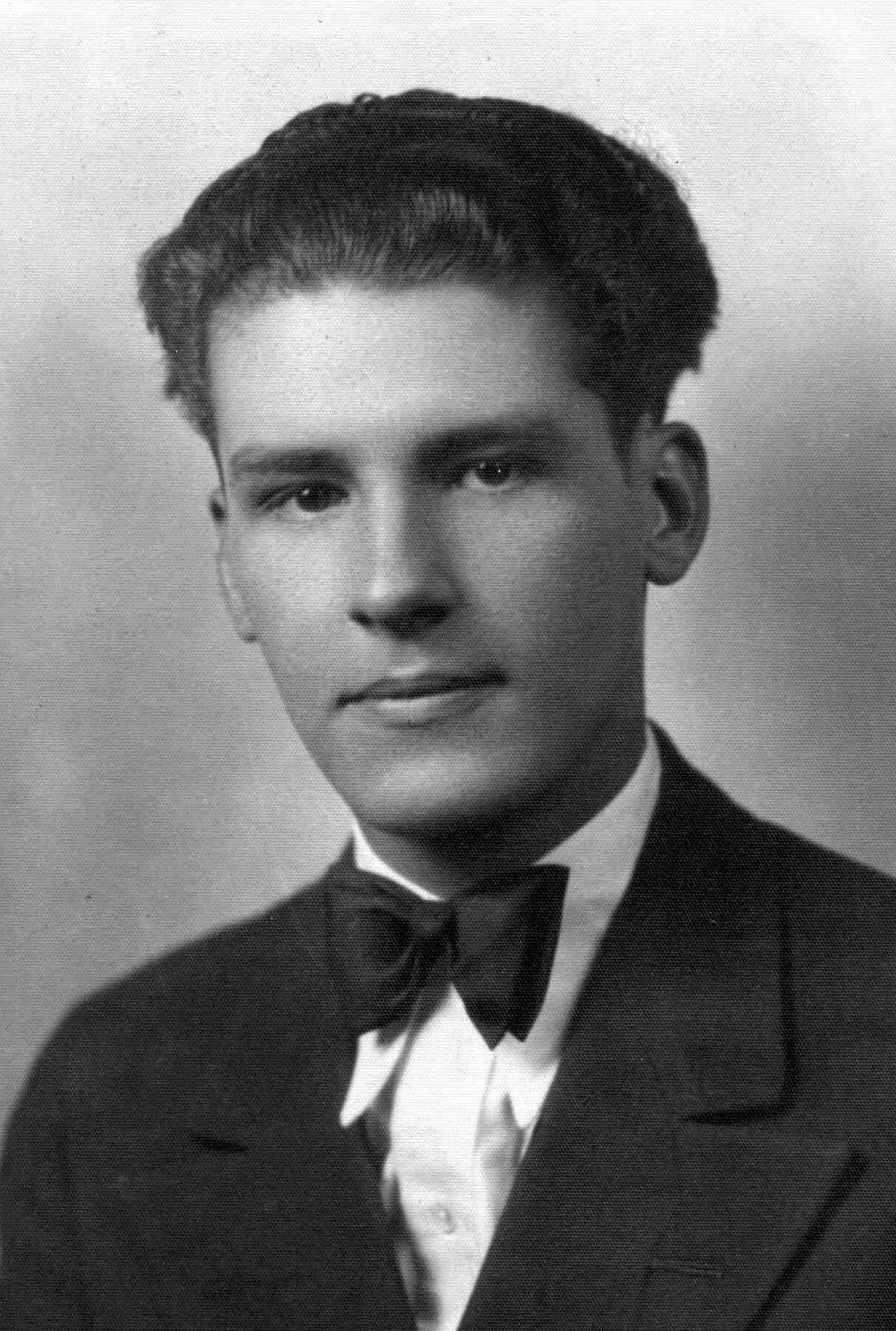 Leo Ernest Bevan (1910 - 1999) Profile