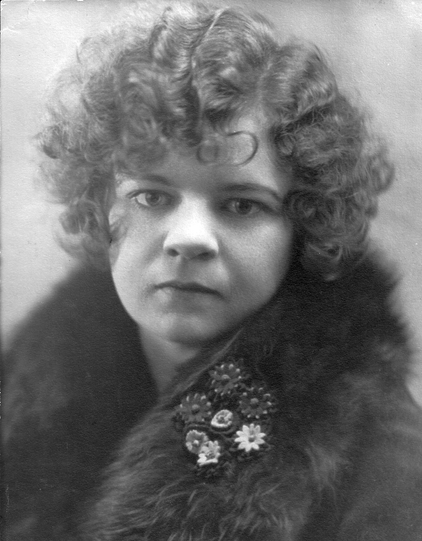 Lillie Irene Barton (1903 - 2007) Profile
