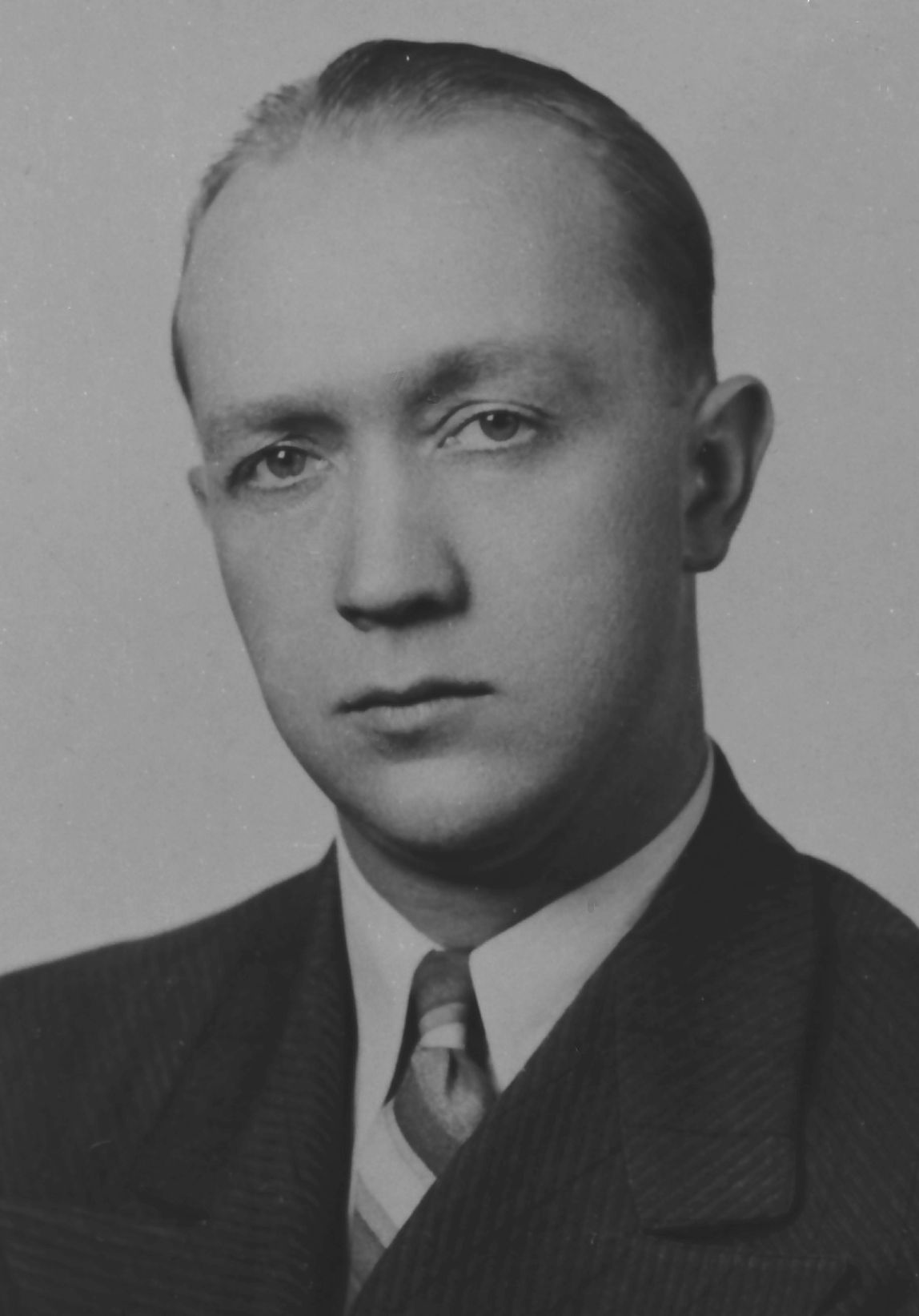 Louis Neff Bagley (1910 - 1963) Profile
