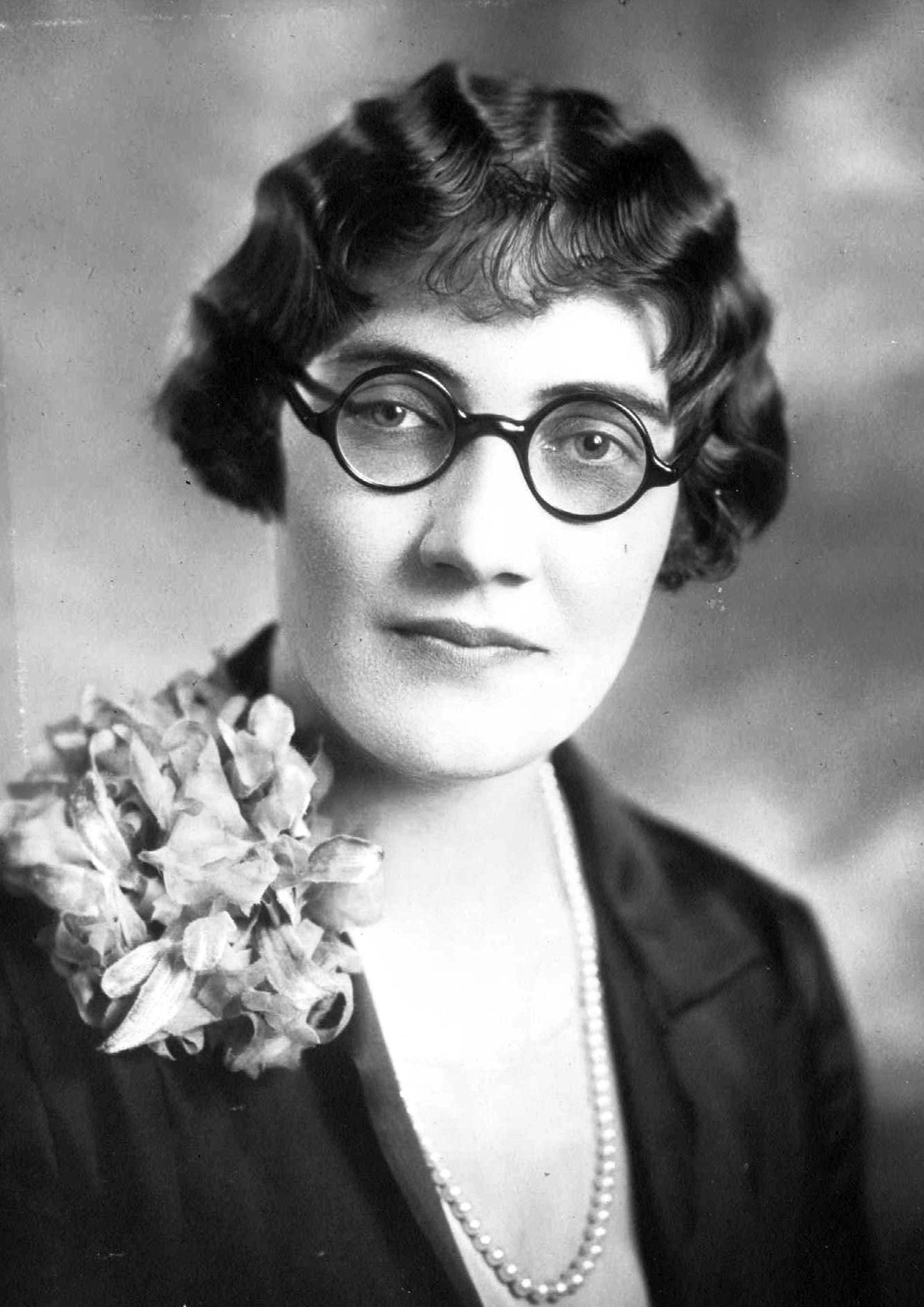 Myrtle Genevra Brown (1904 - 1976) Profile