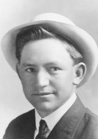 Earl Cluff (1890 - 1968) Profile