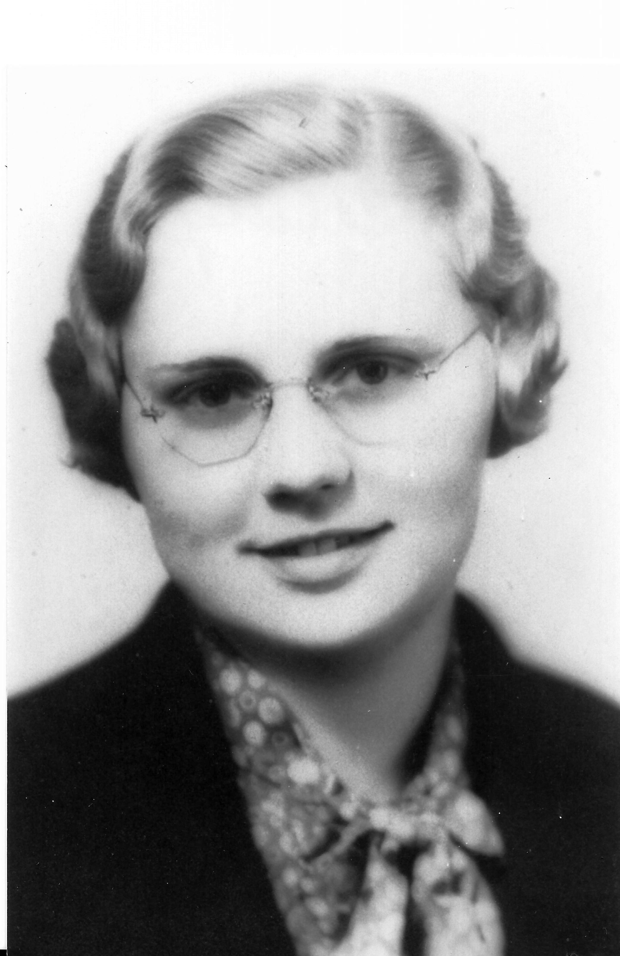 Elsie Marie Christley (1916 - 2004) Profile