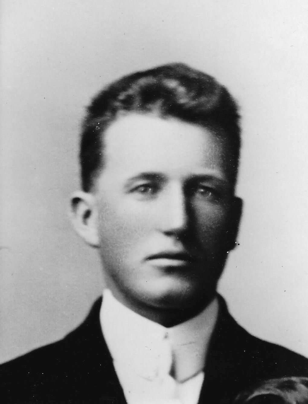 Hans Covington Chamberlain (1889 - 1973) Profile