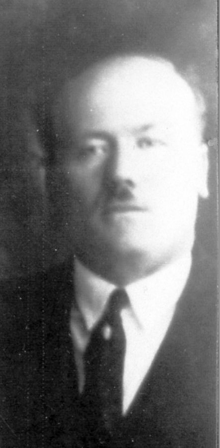 Henry M Carlson (1890 - 1972) Profile