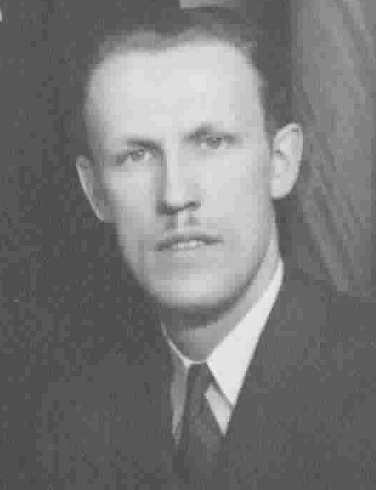 John Edward Carr (1912 - 1998) Profile