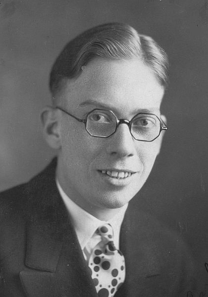 Legrand Alf Carlston (1908 - 1969) Profile