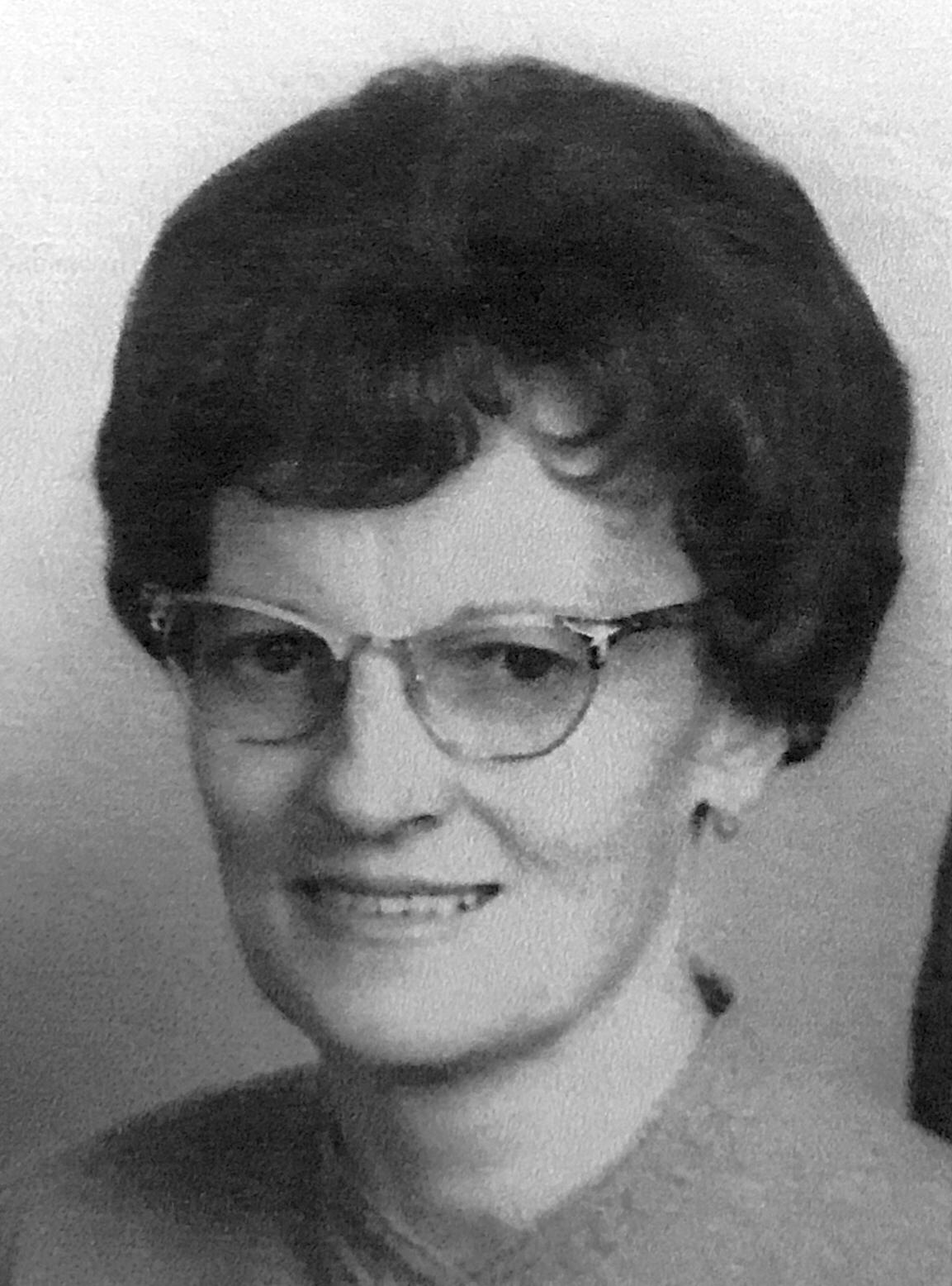 Lorea Coombs (1916 - 1994) Profile