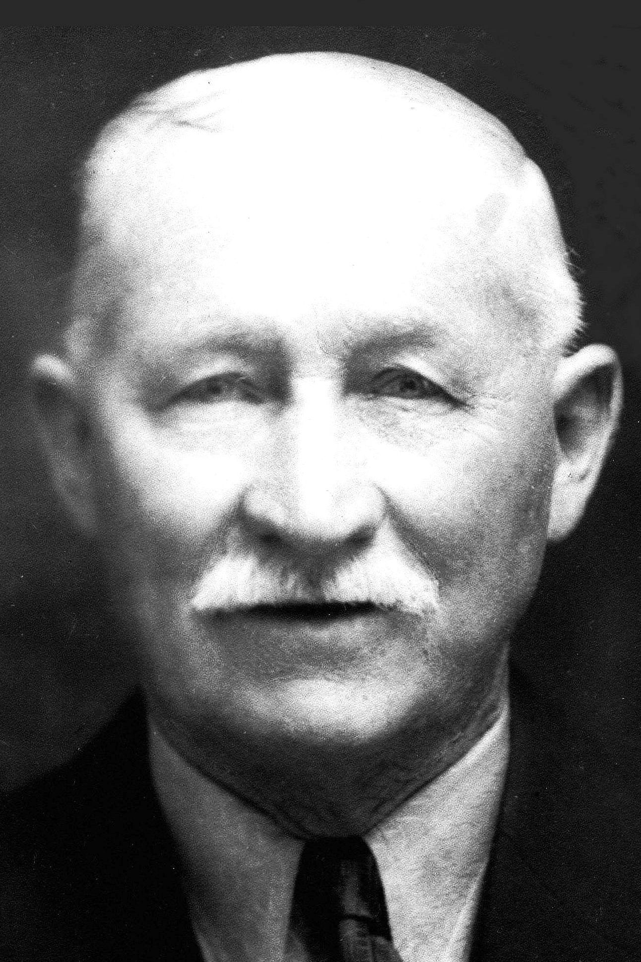 Louis Christensen (1860 - 1943) Profile