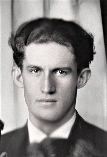 Reuben Emerson Curtis (1906 - 1989) Profile