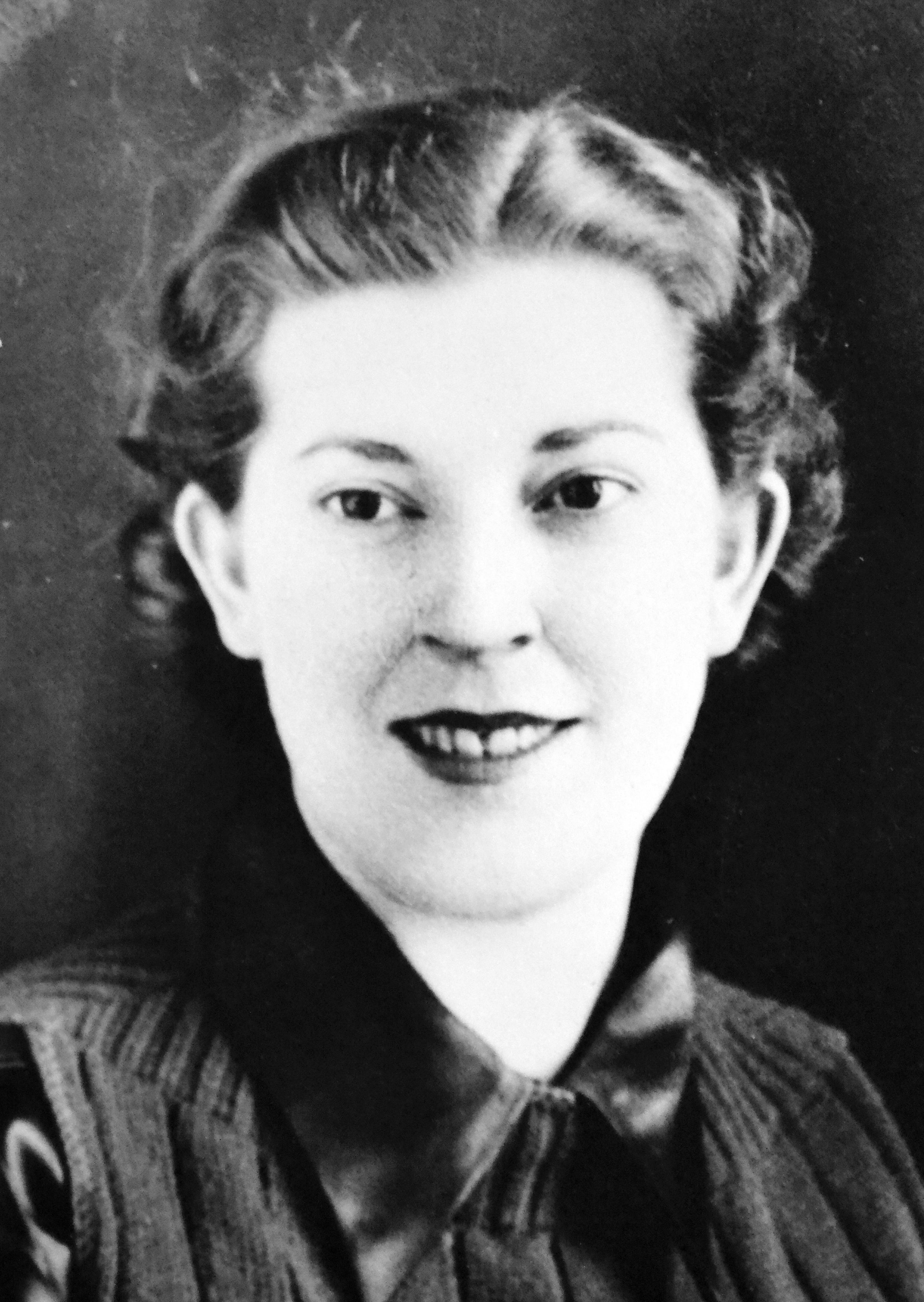 Isabelle Jane Dunn (1914 - 2001) Profile