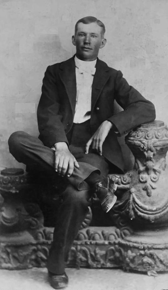 James Justenous Dahl (1877 - 1934) Profile